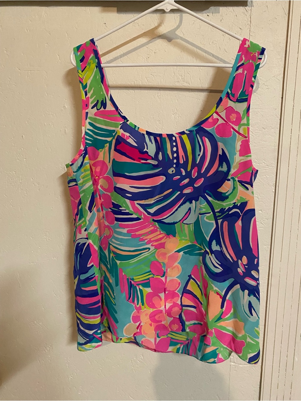 Lilly Pulitzer Kosmos silk sleeveless blouse, extra large